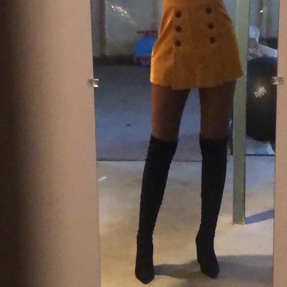 Corduroy Yellow Romper - Picture 6 of 6